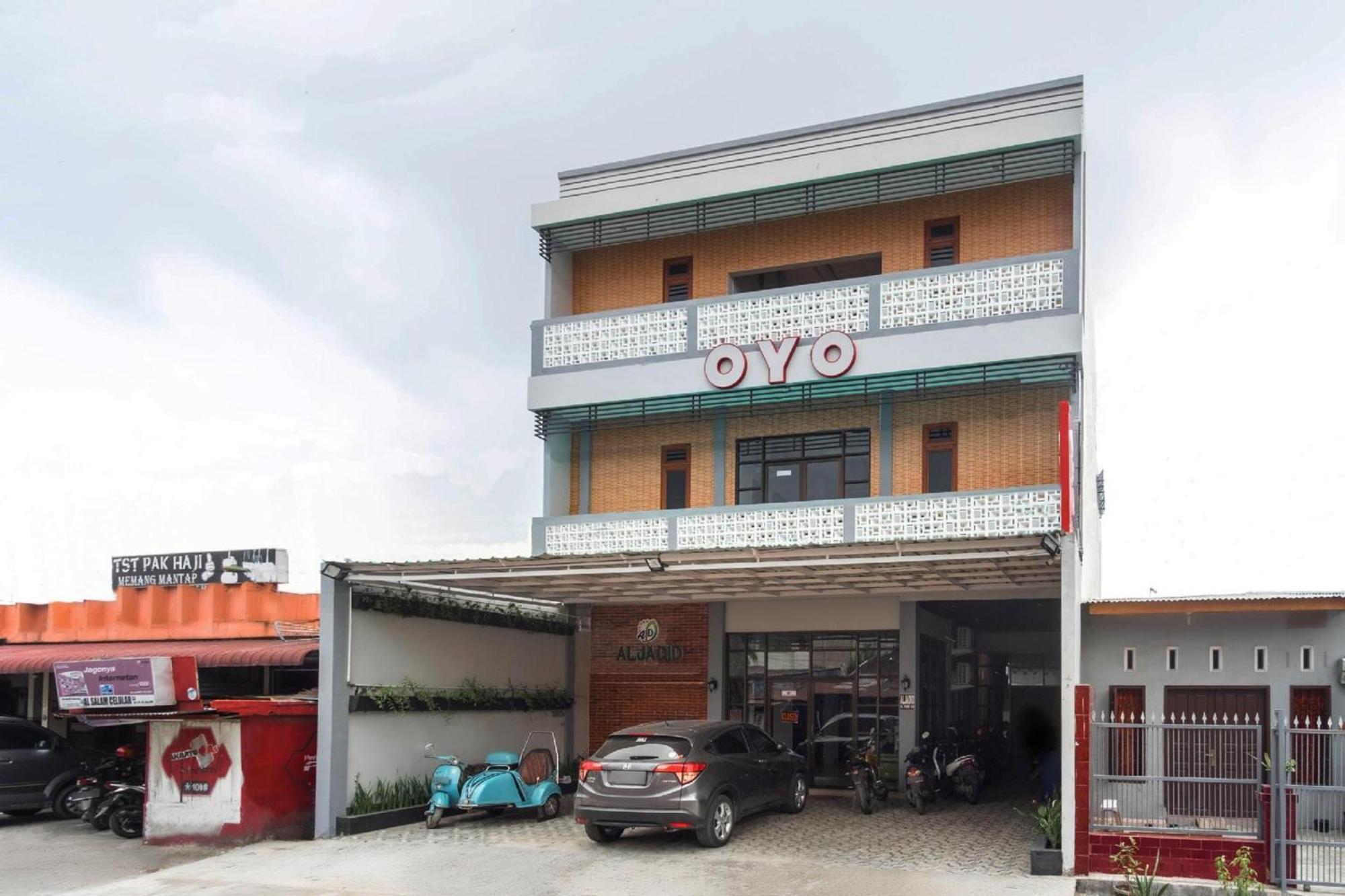 Super Oyo 456 Aljadid Guest House Medan Exteriér fotografie